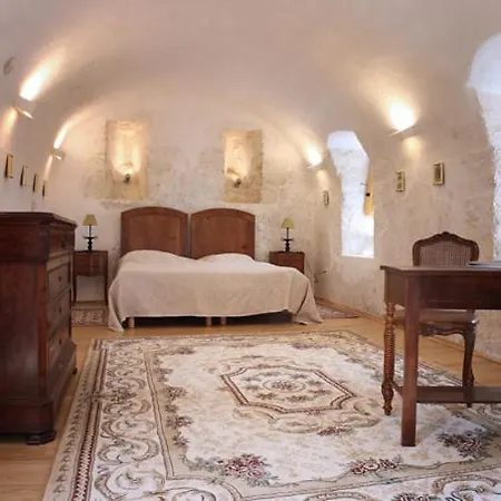 La Maison Des Sarrasins *