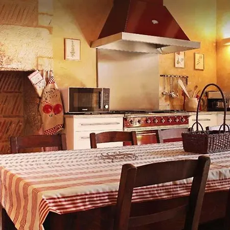 Bed & Breakfast Sarrasins