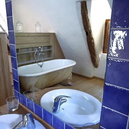 Homestay La Maison Des Sarrasins Beynac-et-Cazenac