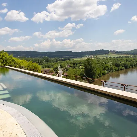 Homestay La Maison Des Sarrasins Beynac-et-Cazenac