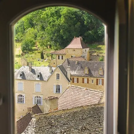 La Maison Des Sarrasins